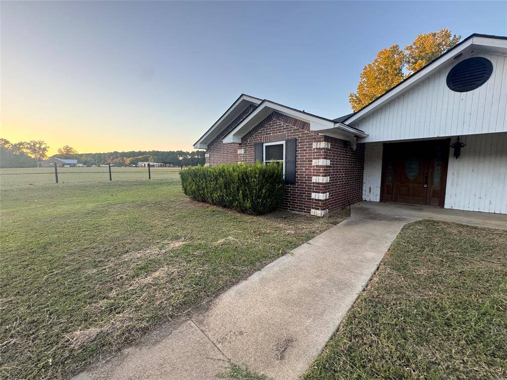 475 Acorn Trail, Hallsville, TX 75650