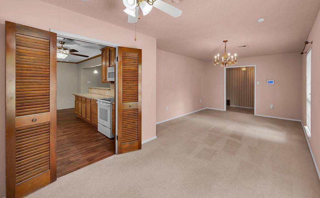 533 Topeka Drive, Woodway, TX 76712