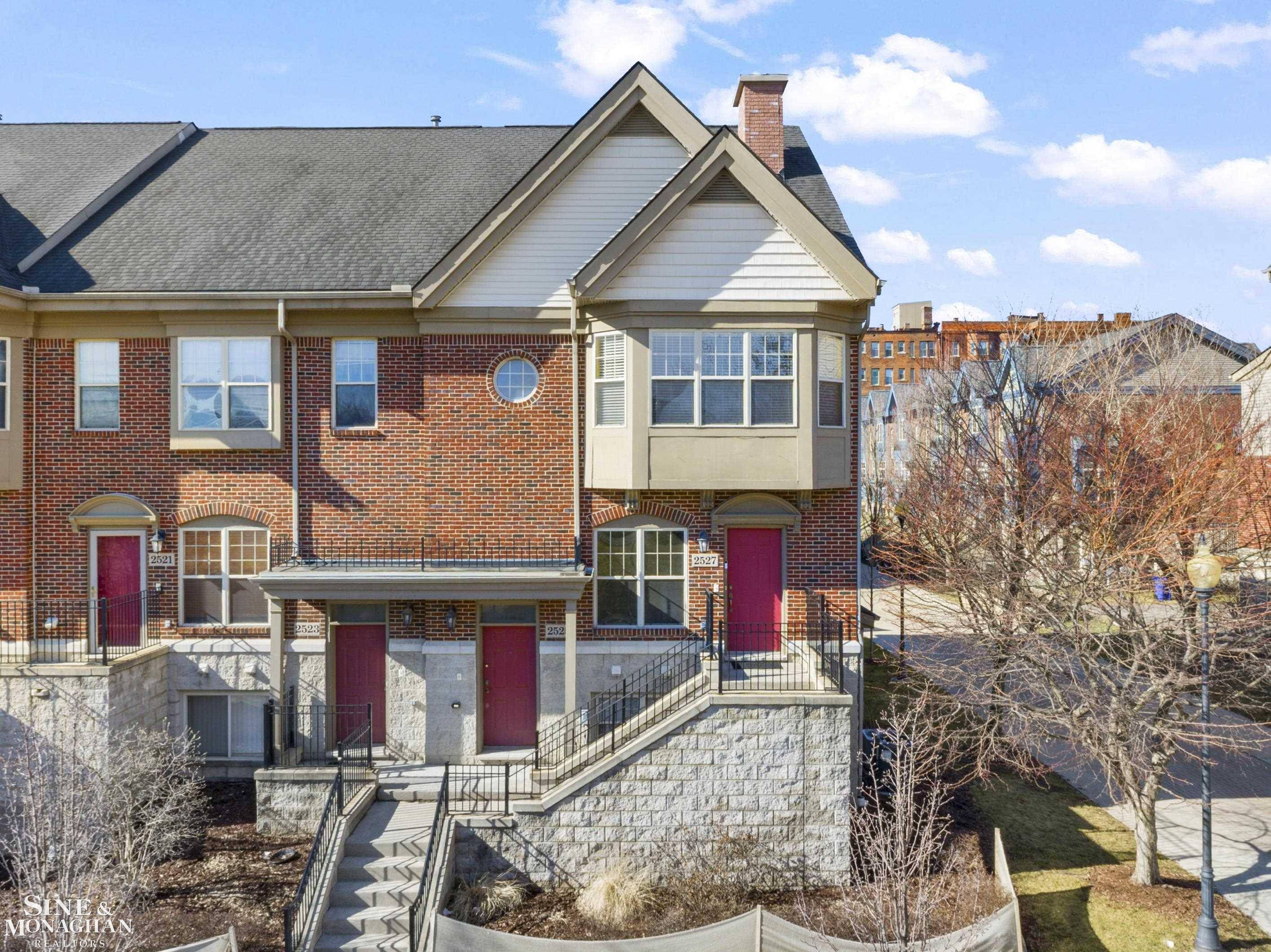 2527 John R ST, Detroit, MI 48201