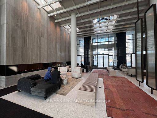 195 Commerce ST #2210, Vaughan, ON L4K 0P9