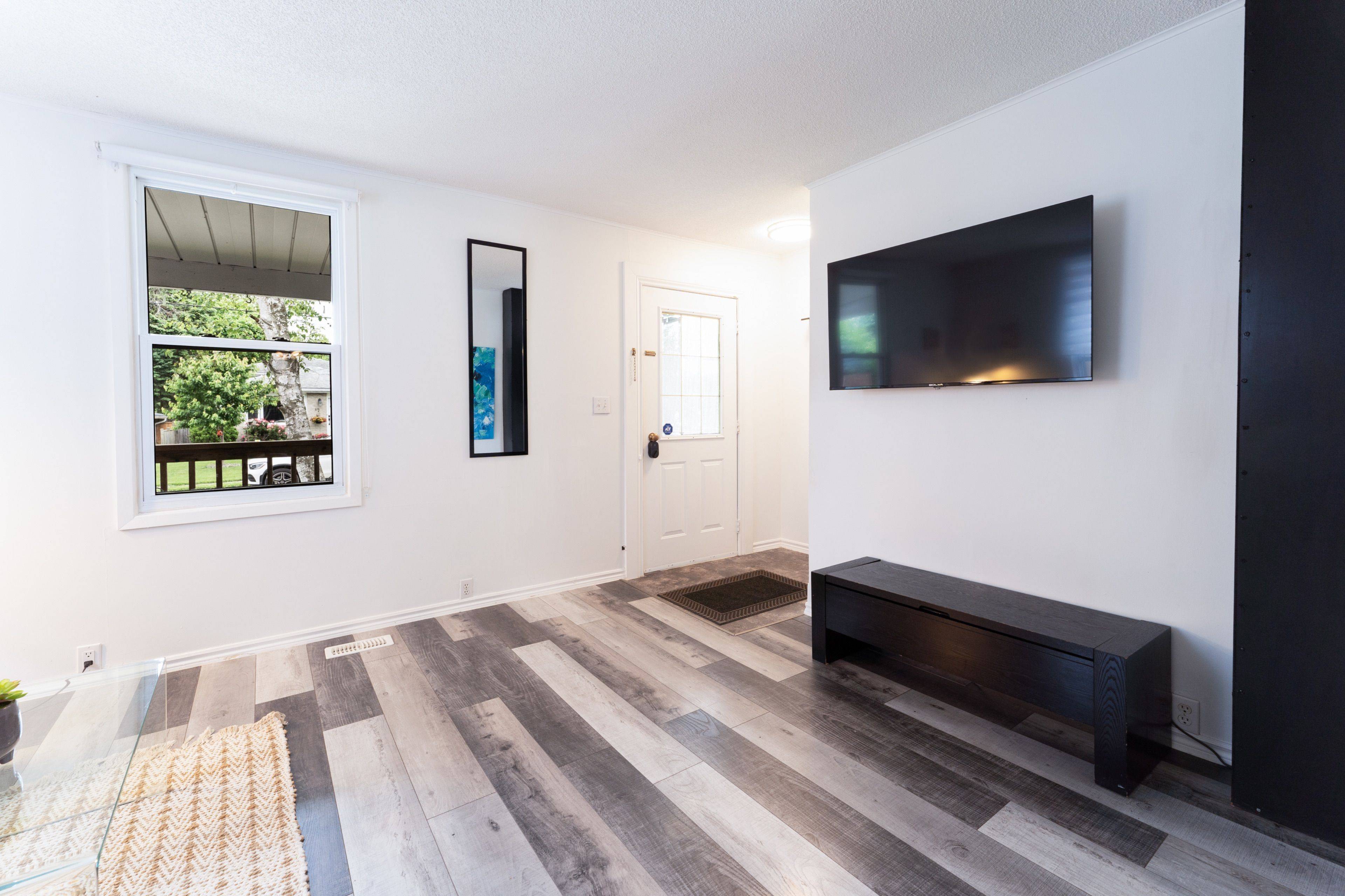 326 Smith ST, Central Elgin, ON N5L 1C6