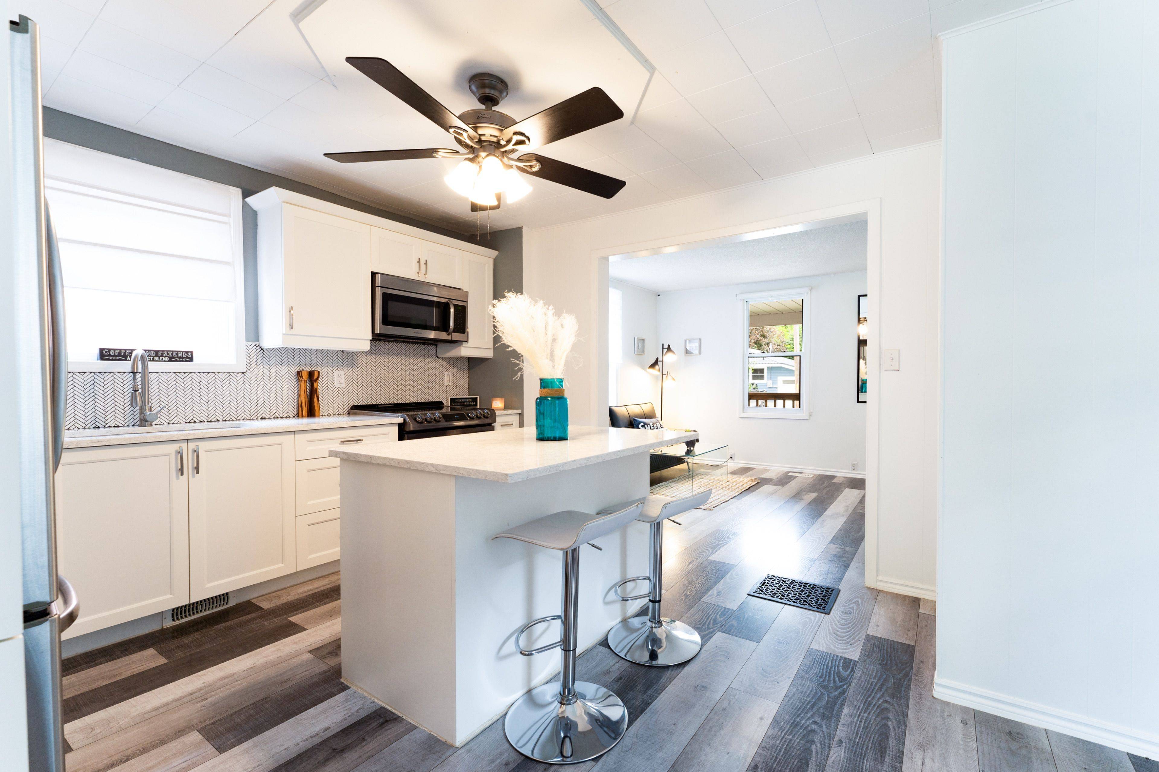 326 Smith ST, Central Elgin, ON N5L 1C6