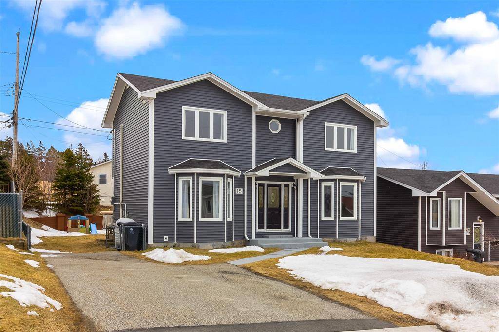 15 Tampa Drive, Conception Bay South, NL A1W 4T4