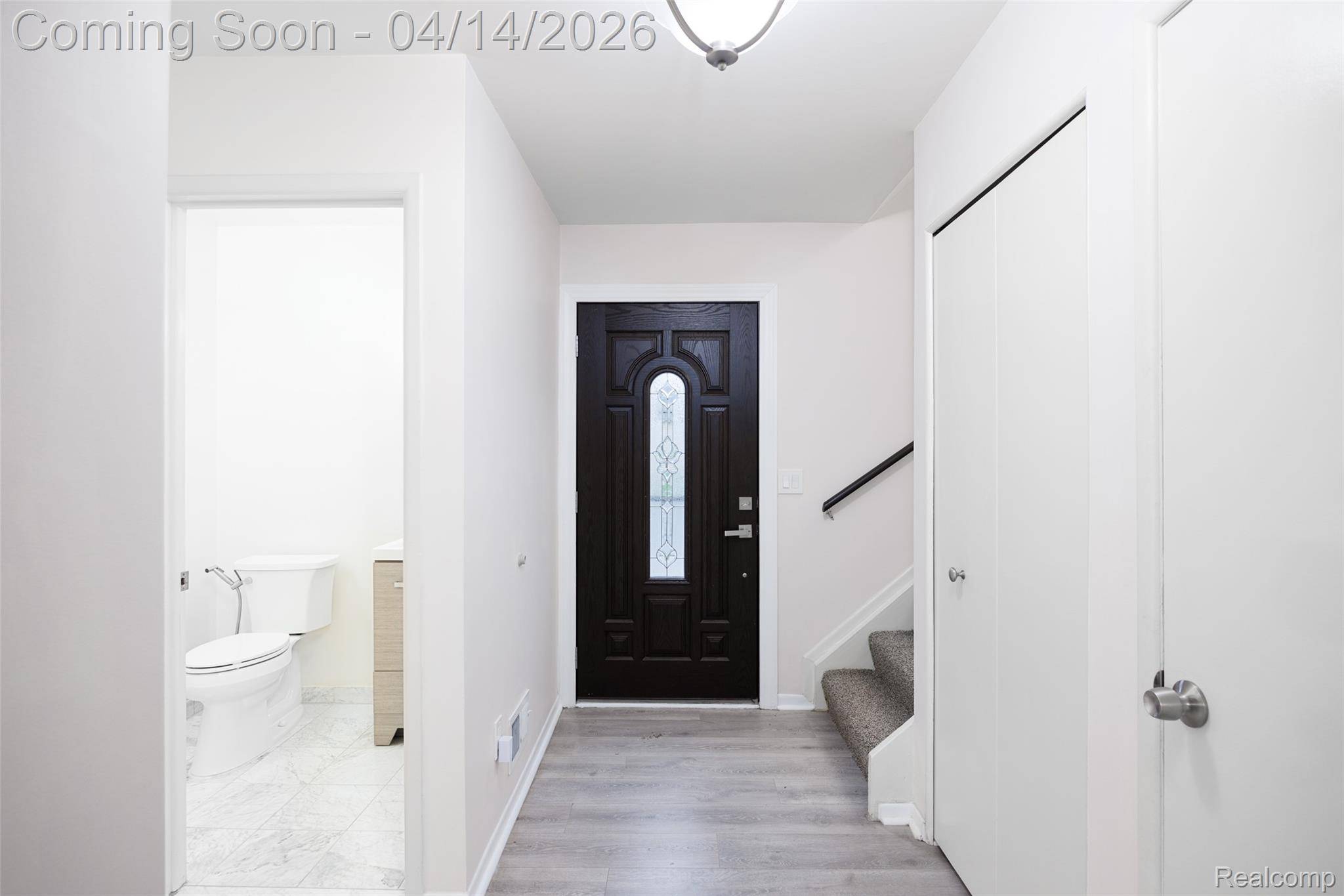 933 Kirts BLVD, Troy, MI 48084