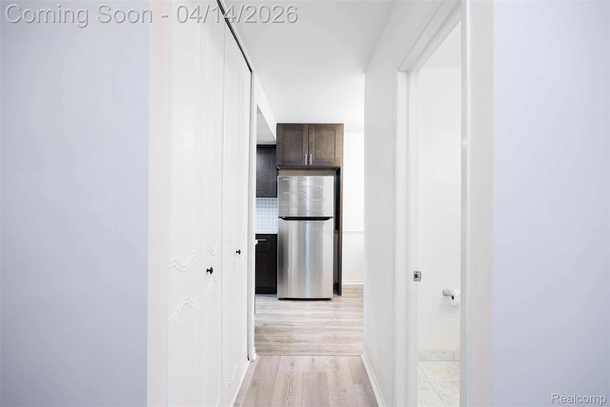 933 Kirts BLVD, Troy, MI 48084