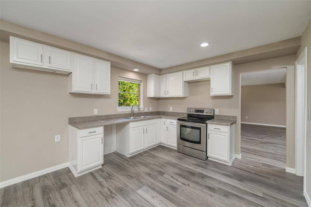 2311 E Mitchell Street, Arlington, TX 76010