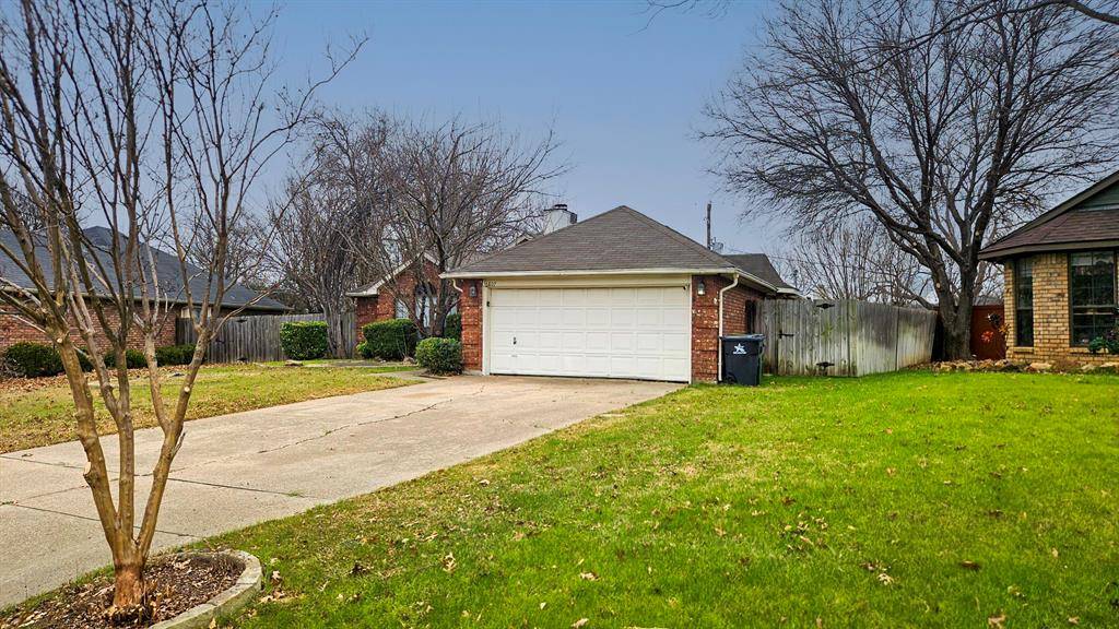 6807 Keeler Drive, Arlington, TX 76001
