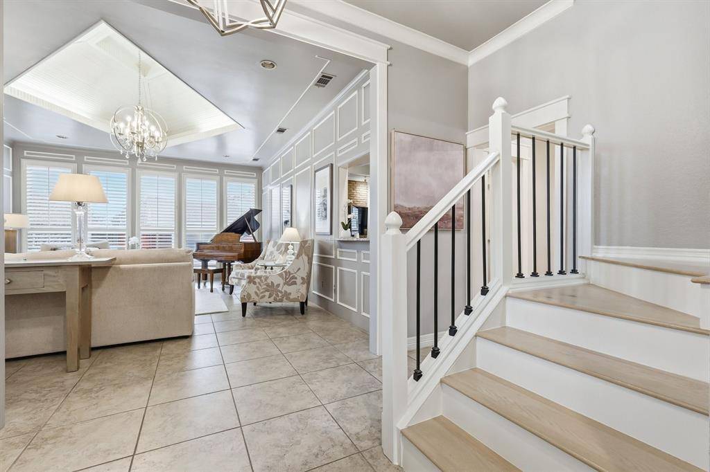 2410 Lone Oak Trail, Garland, TX 75044