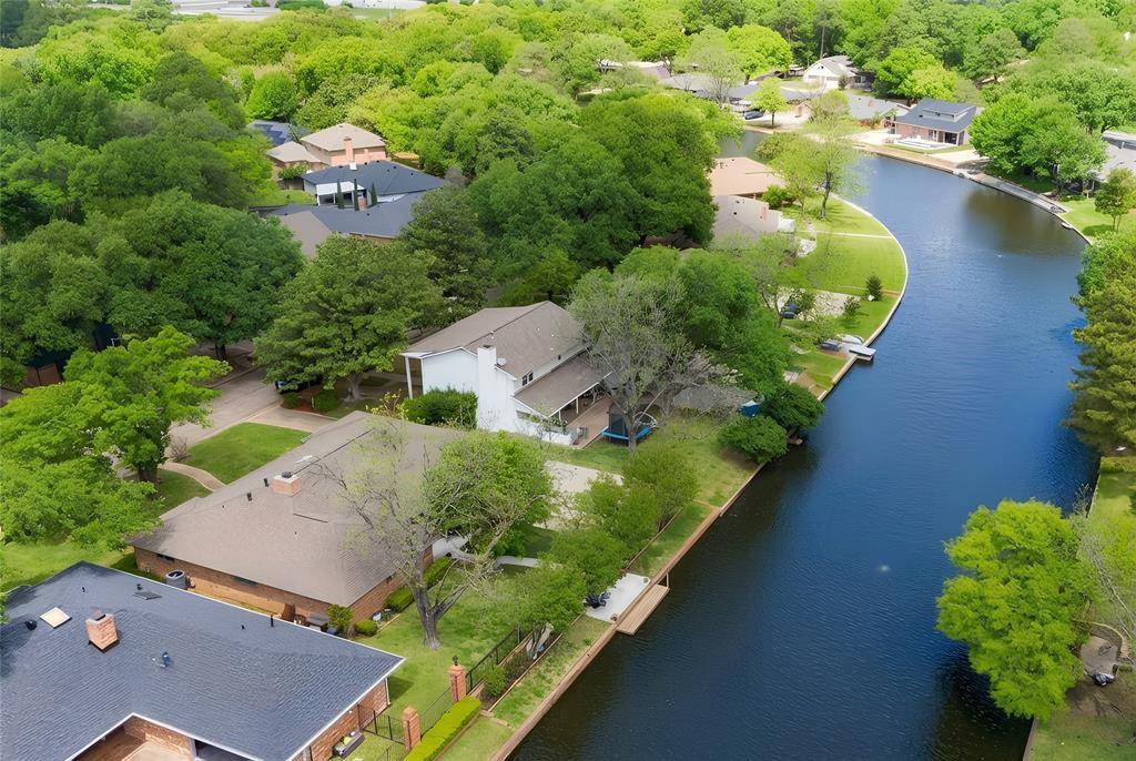 1813 Lakeside Drive, Arlington, TX 76013