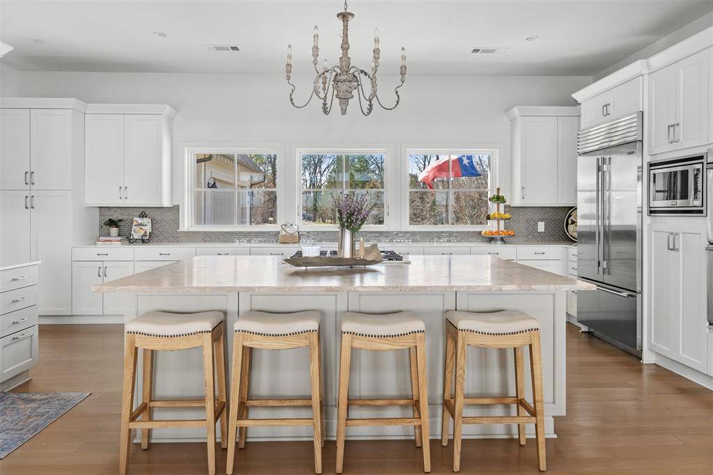 13390 Waterside Drive, Malakoff, TX 75148