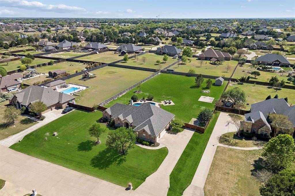 5850 Judy Drive, Midlothian, TX 76065