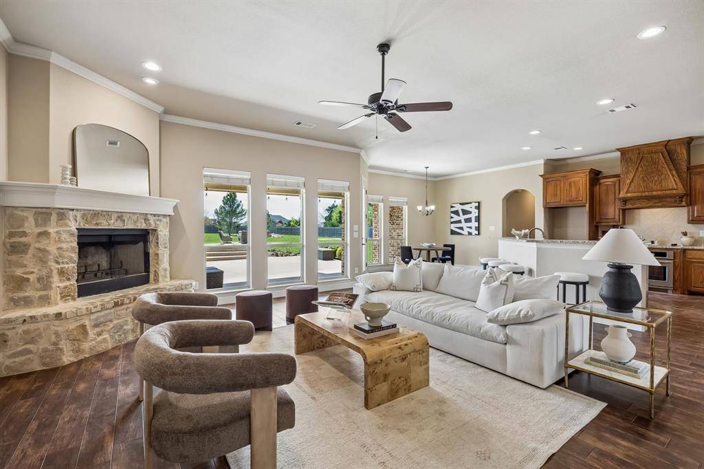 5850 Judy Drive, Midlothian, TX 76065