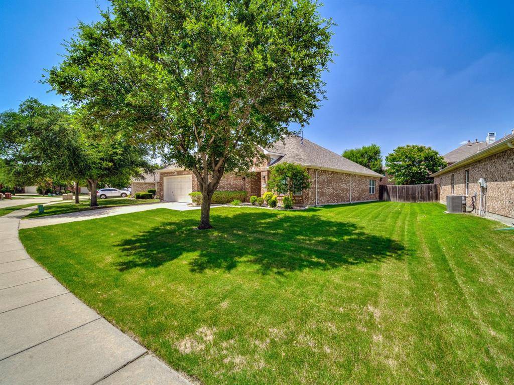 8162 Robertson Drive, Frisco, TX 75036