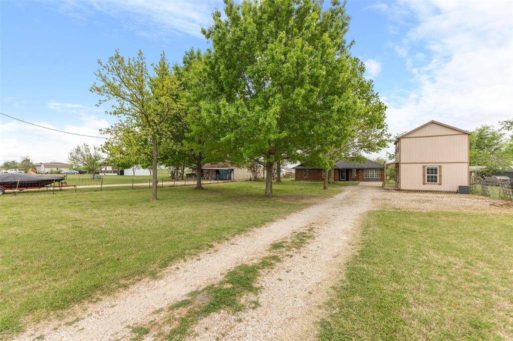 4526 County Road 107, Kaufman, TX 75142