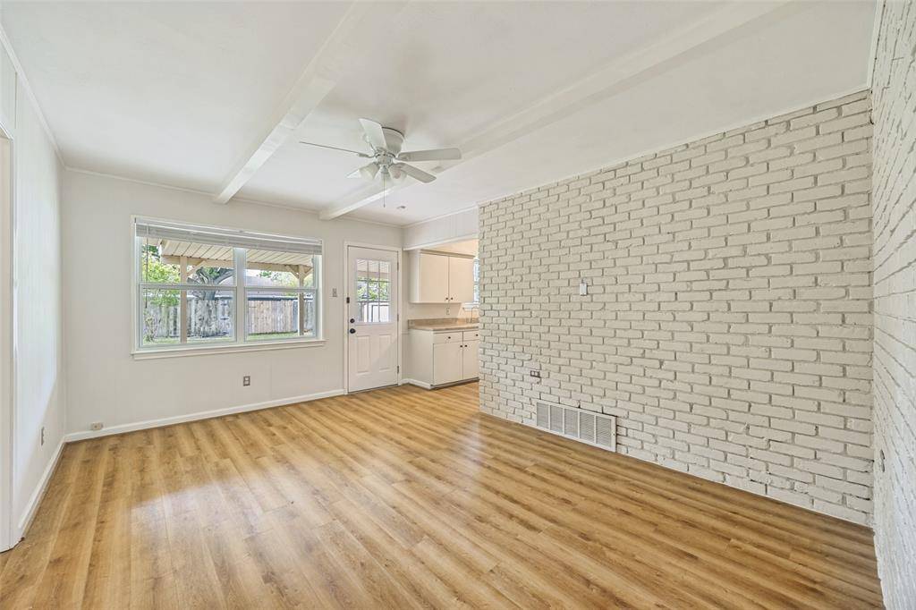 717 Gaylewood Drive, Richardson, TX 75080