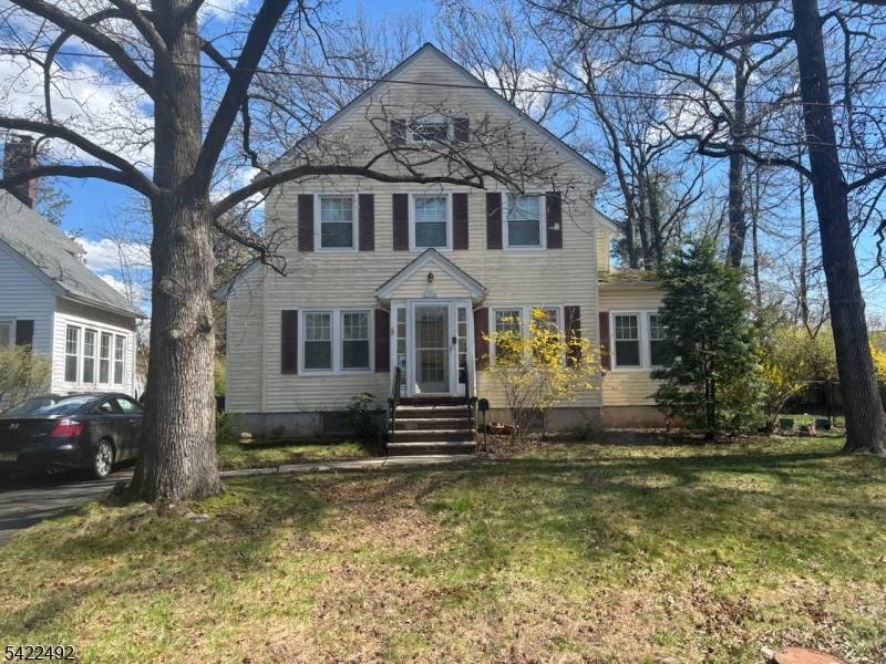 130 Beech Ave, Fanwood Boro, NJ 07023