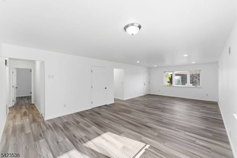 23 Renaissance Dr #2, Clifton City, NJ 07013