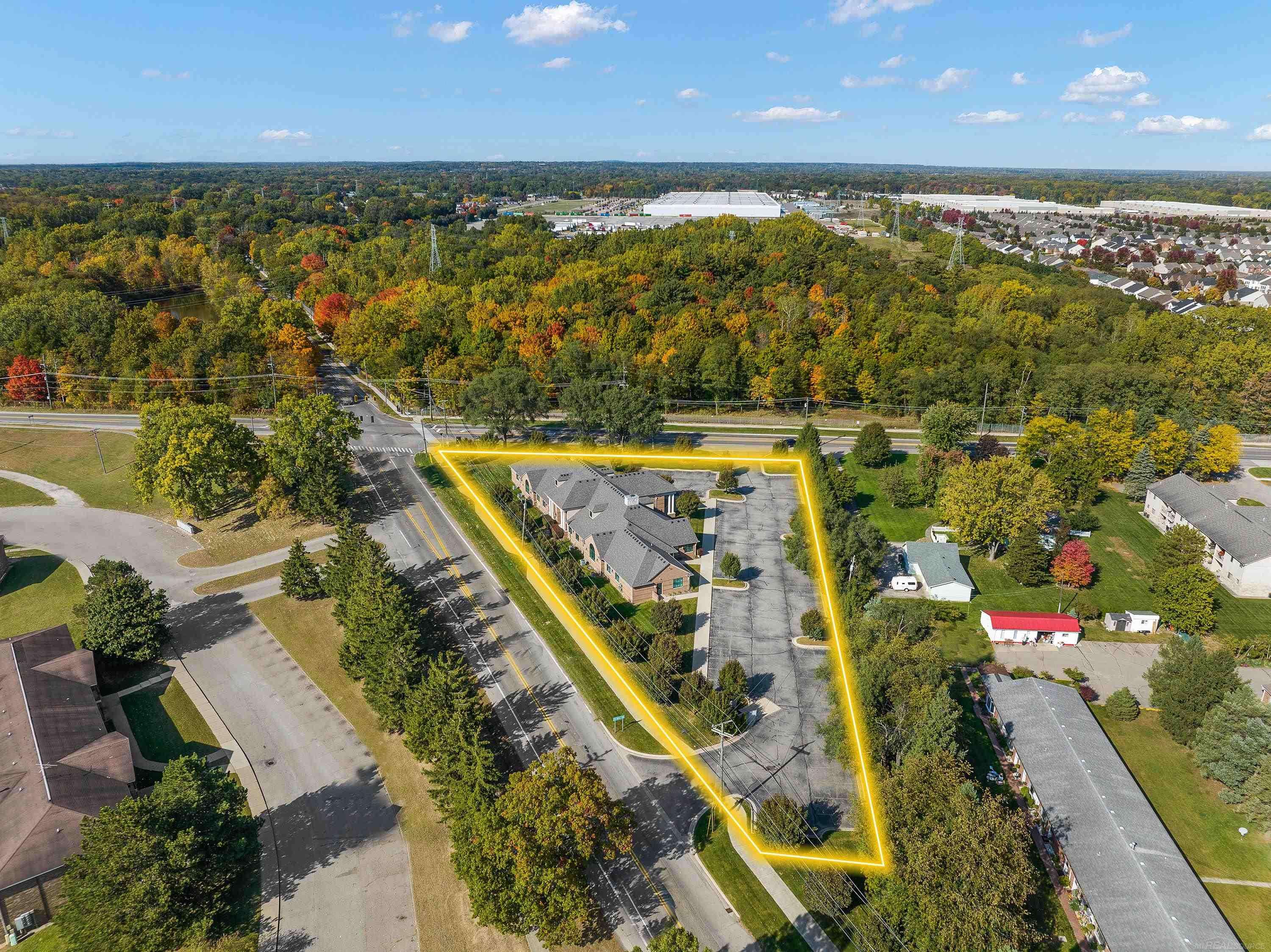 6300 22 Mile RD, Shelby Twp, MI 48317