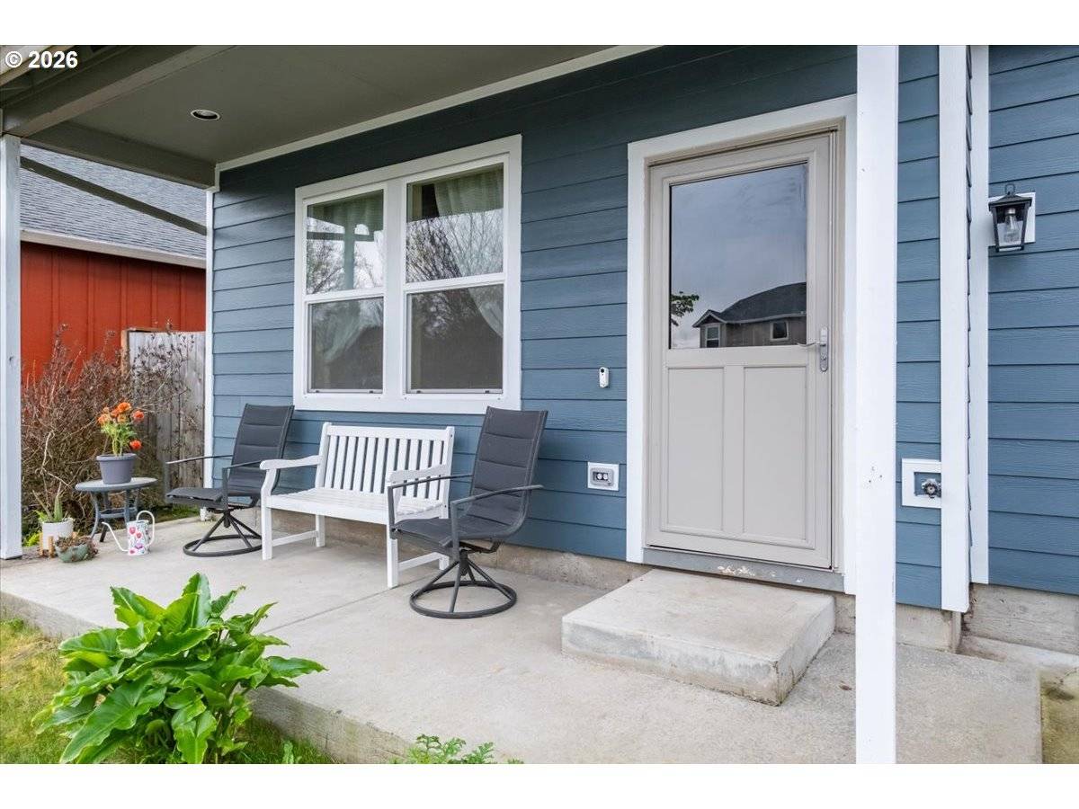 1234 KERRISDALE DR, Albany, OR 97322