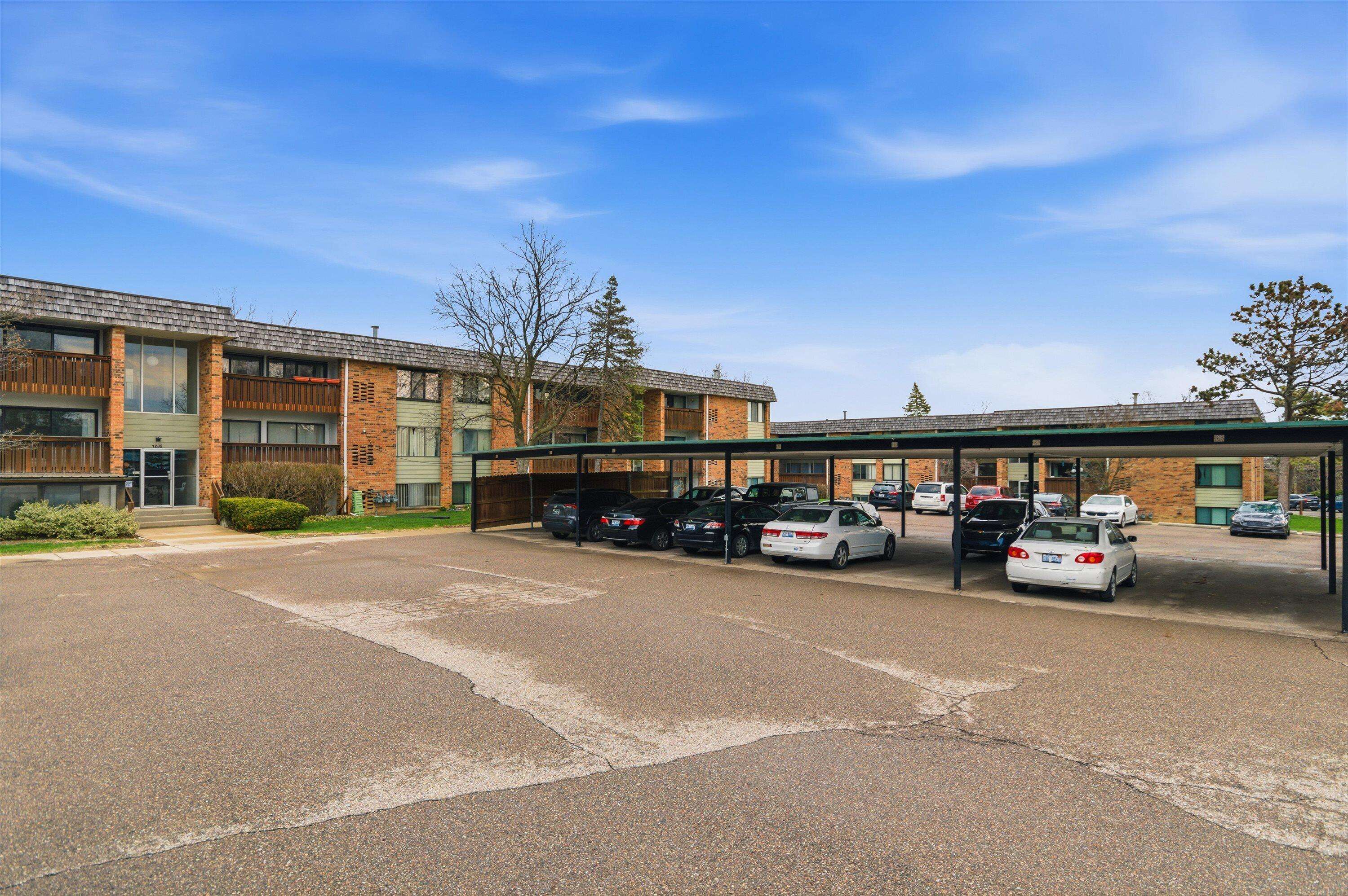 1235 S Maple RD #201, Ann Arbor, MI 48103