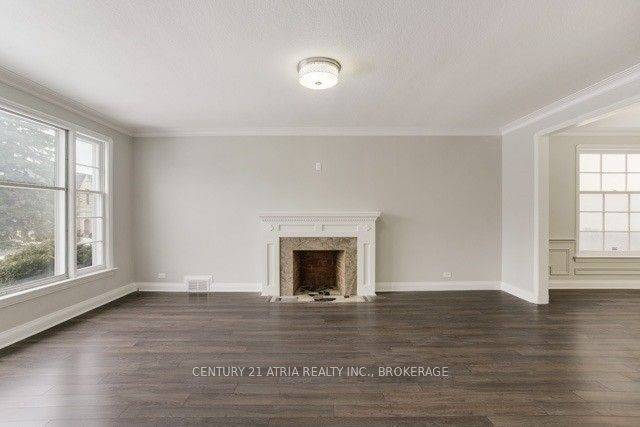 46 Fenn AVE, Toronto C12, ON M2L 1M8