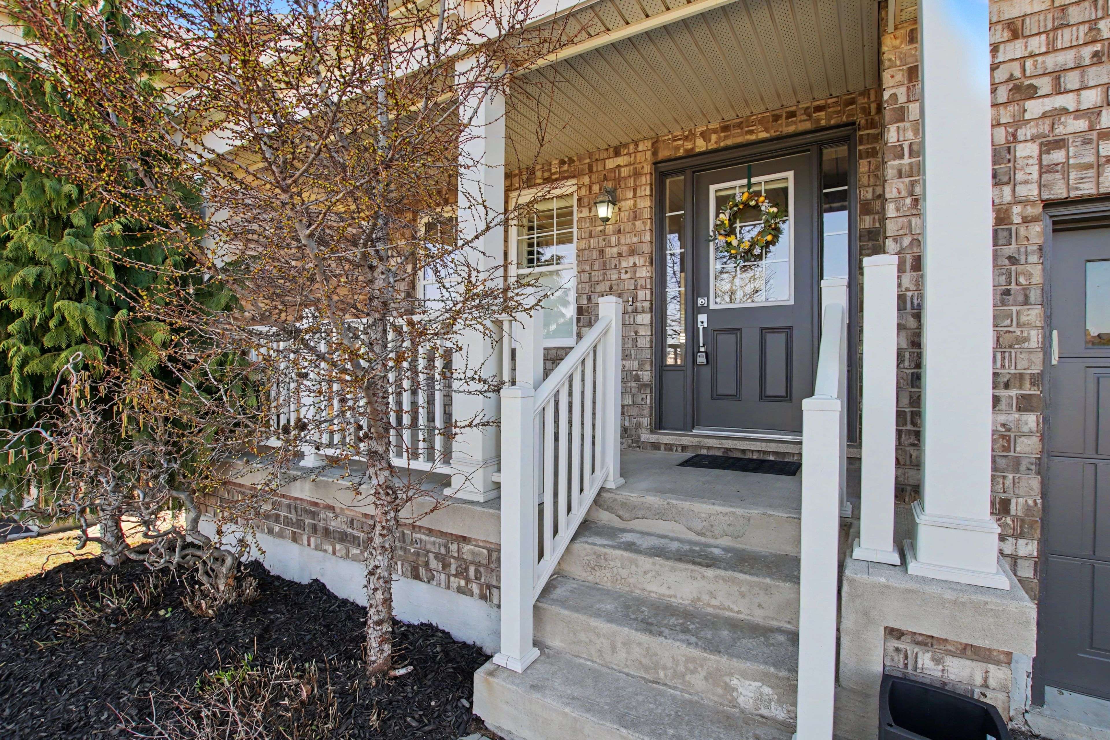 940 Clark BLVD, Milton, ON L9T 6P6