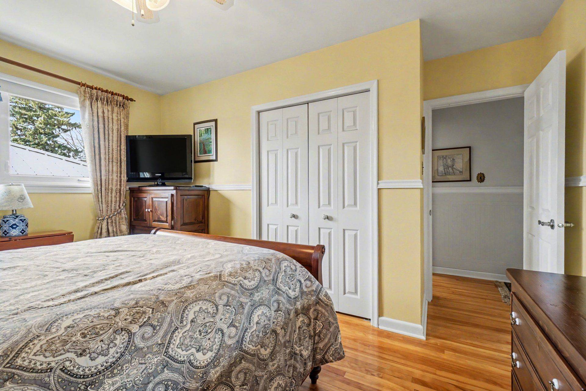 1306 Hanbury ST, Belair Park - Copeland Park And Area, ON K2C 2M2