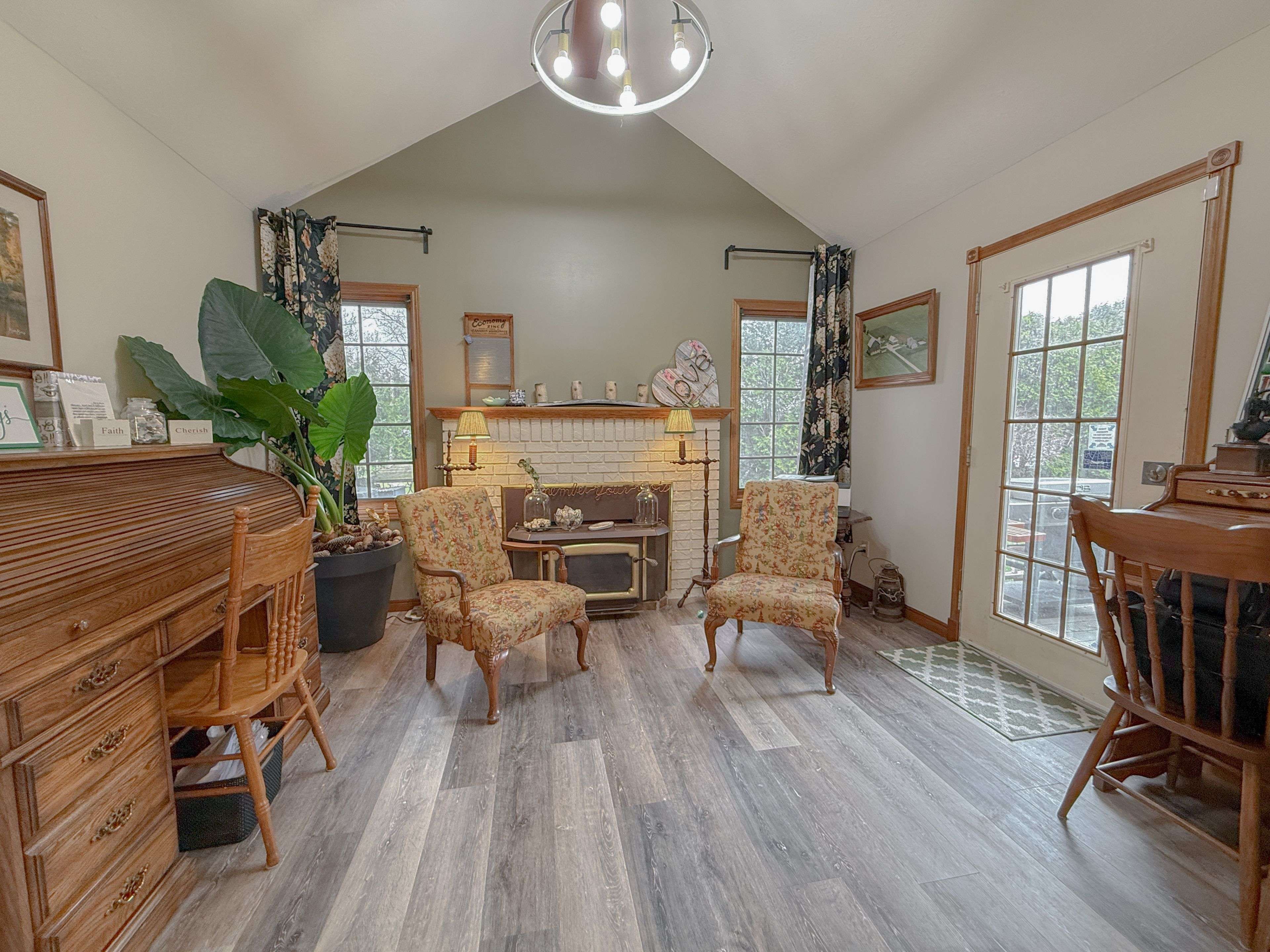 518 Camden ST, Chatham-kent, ON N0P 1M0