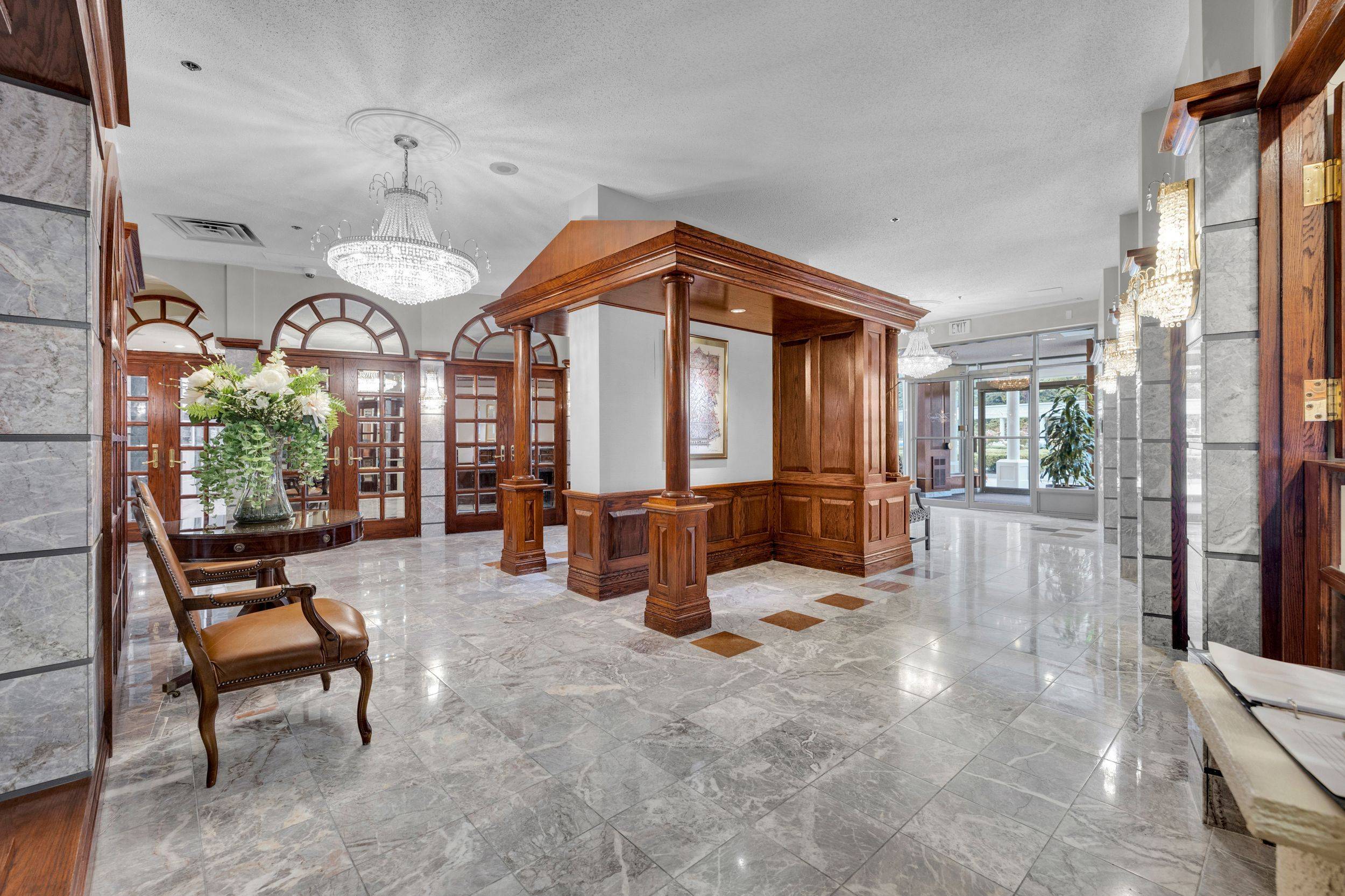 1480 Riverside DR #2204, Alta Vista And Area, ON K1G 5H2