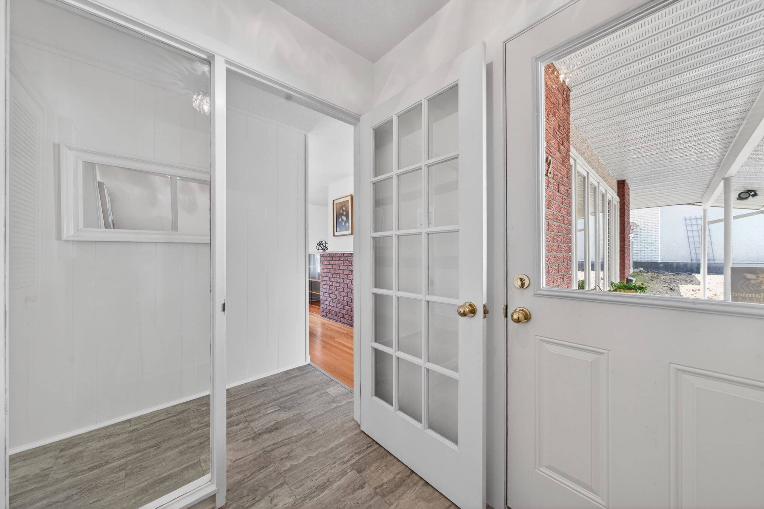 32 Bowmoor AVE, Cityview - Parkwoods Hills - Rideau Shore, ON K2E 6M4