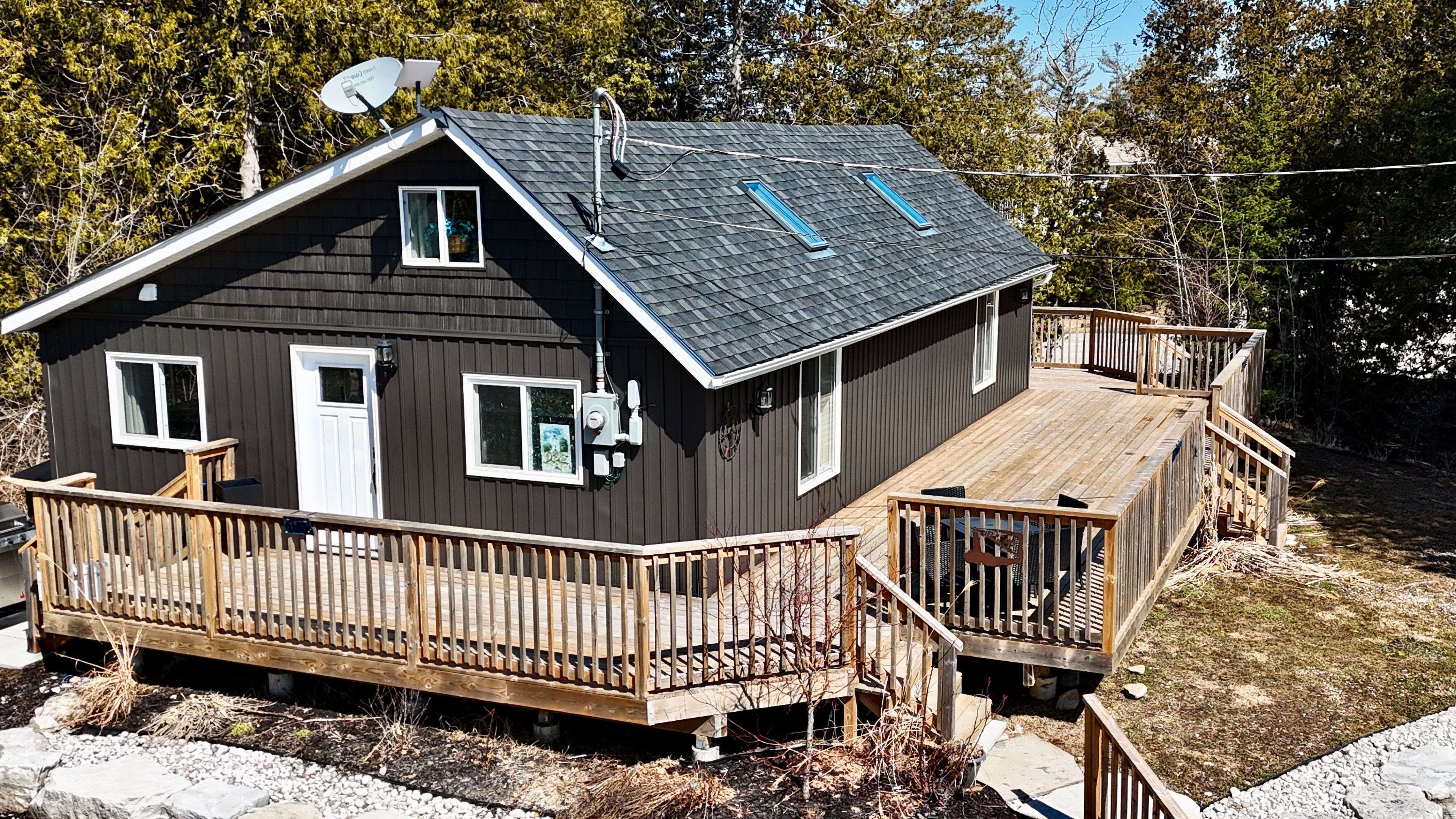 4 Legion ST, Northern Bruce Peninsula, ON N0H 2R0