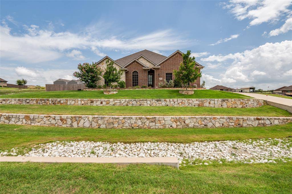 230 Highgate Drive, Venus, TX 76084