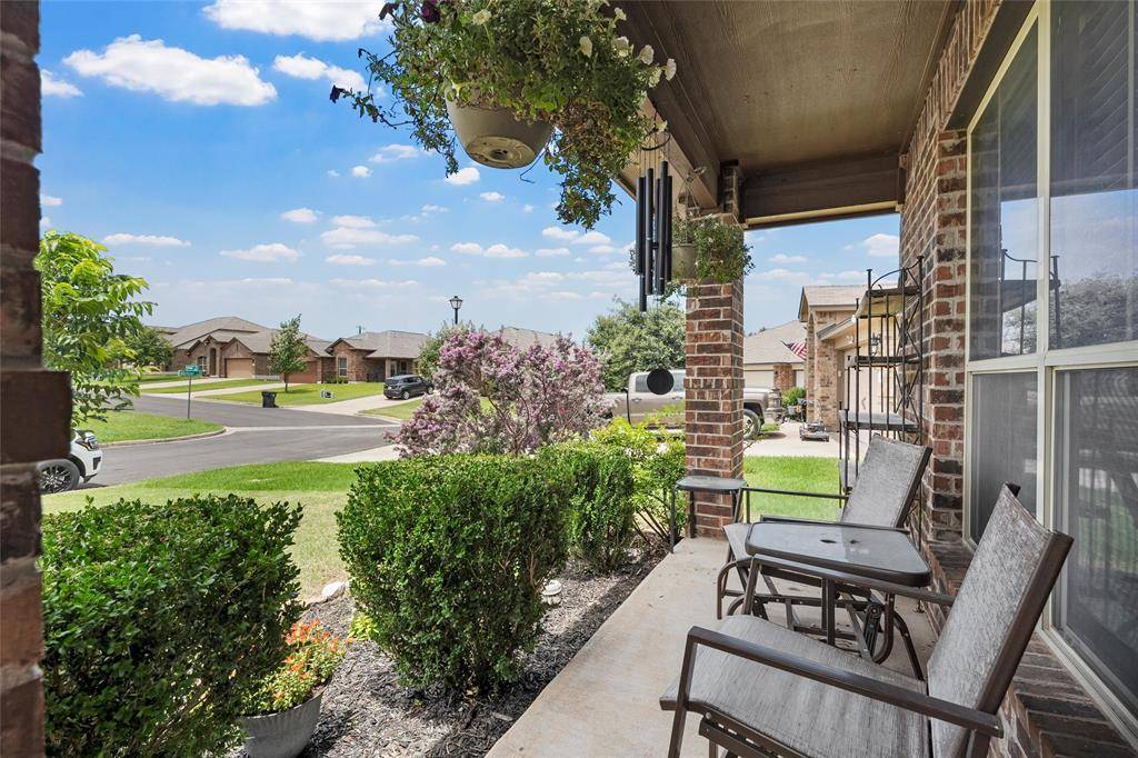 2700 gilchrist Drive, Lorena, TX 76655