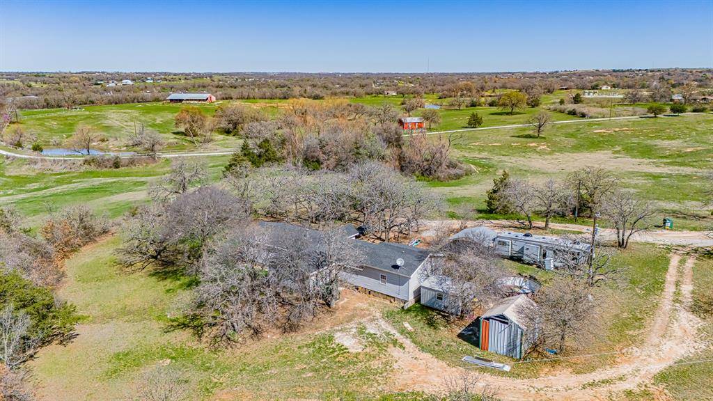178 County Road 4372, Decatur, TX 76023