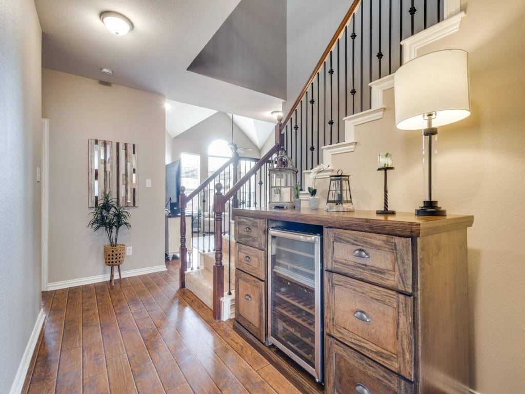 1301 Glen Hollow Lane, Flower Mound, TX 75028