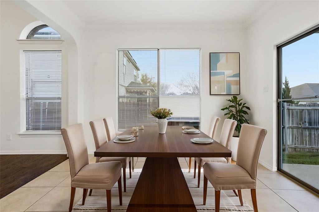 713 San Felipe Trail, Fort Worth, TX 76052