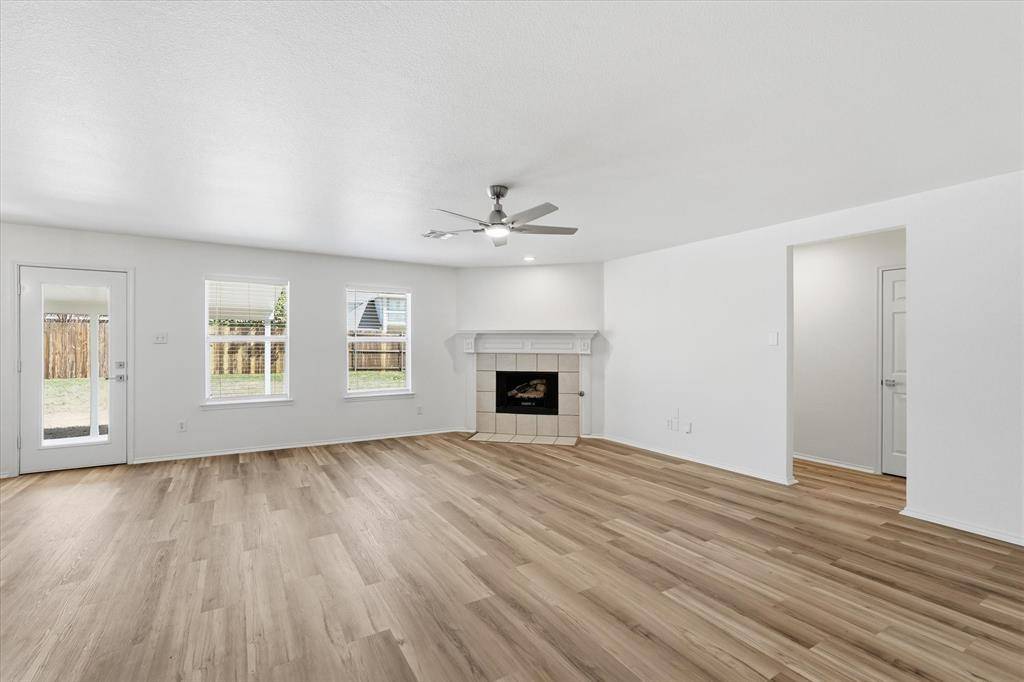 9876 Wild Ginger Drive, Mckinney, TX 75072