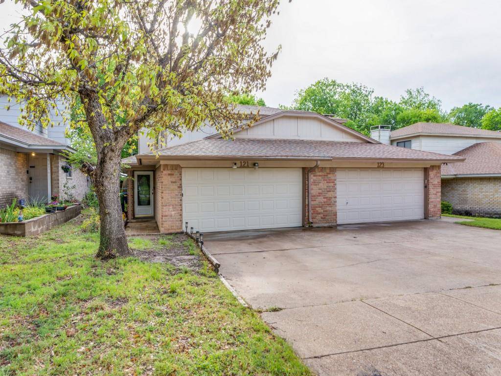 121 - 123 Allencrest Drive, White Settlement, TX 76108