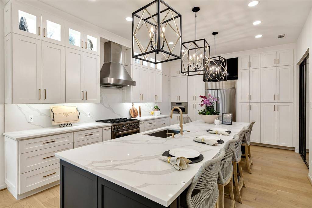 5609 Bent Creek Trail, Dallas, TX 75252