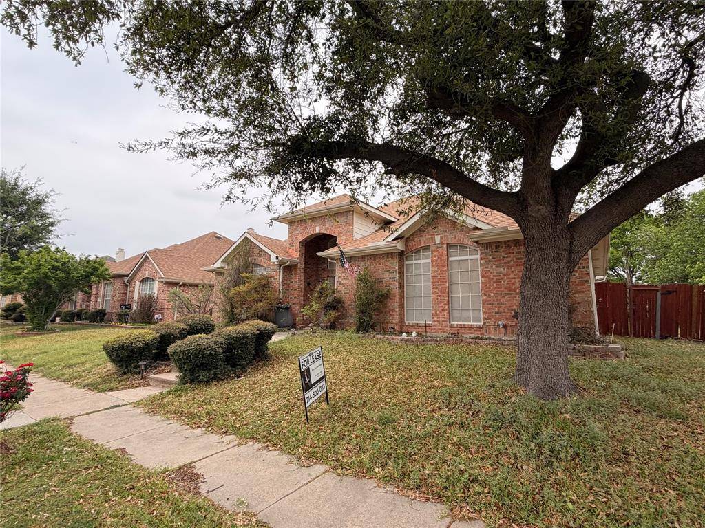2101 Meredith Lane, Garland, TX 75042
