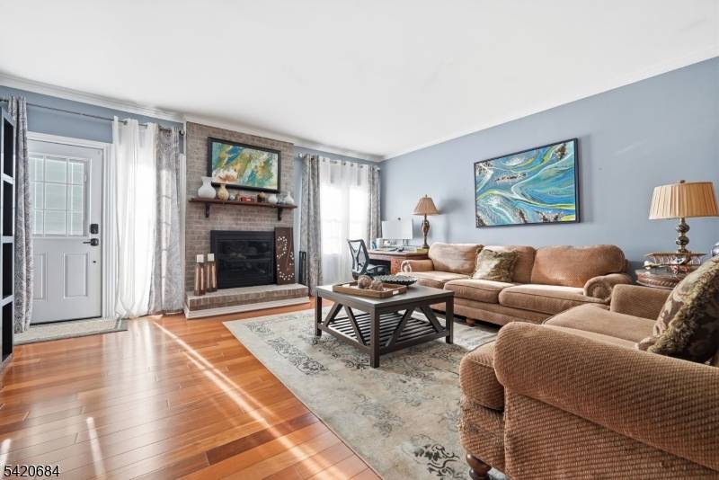 2304 Jamestown Cmn, Hillsborough Twp., NJ 08844