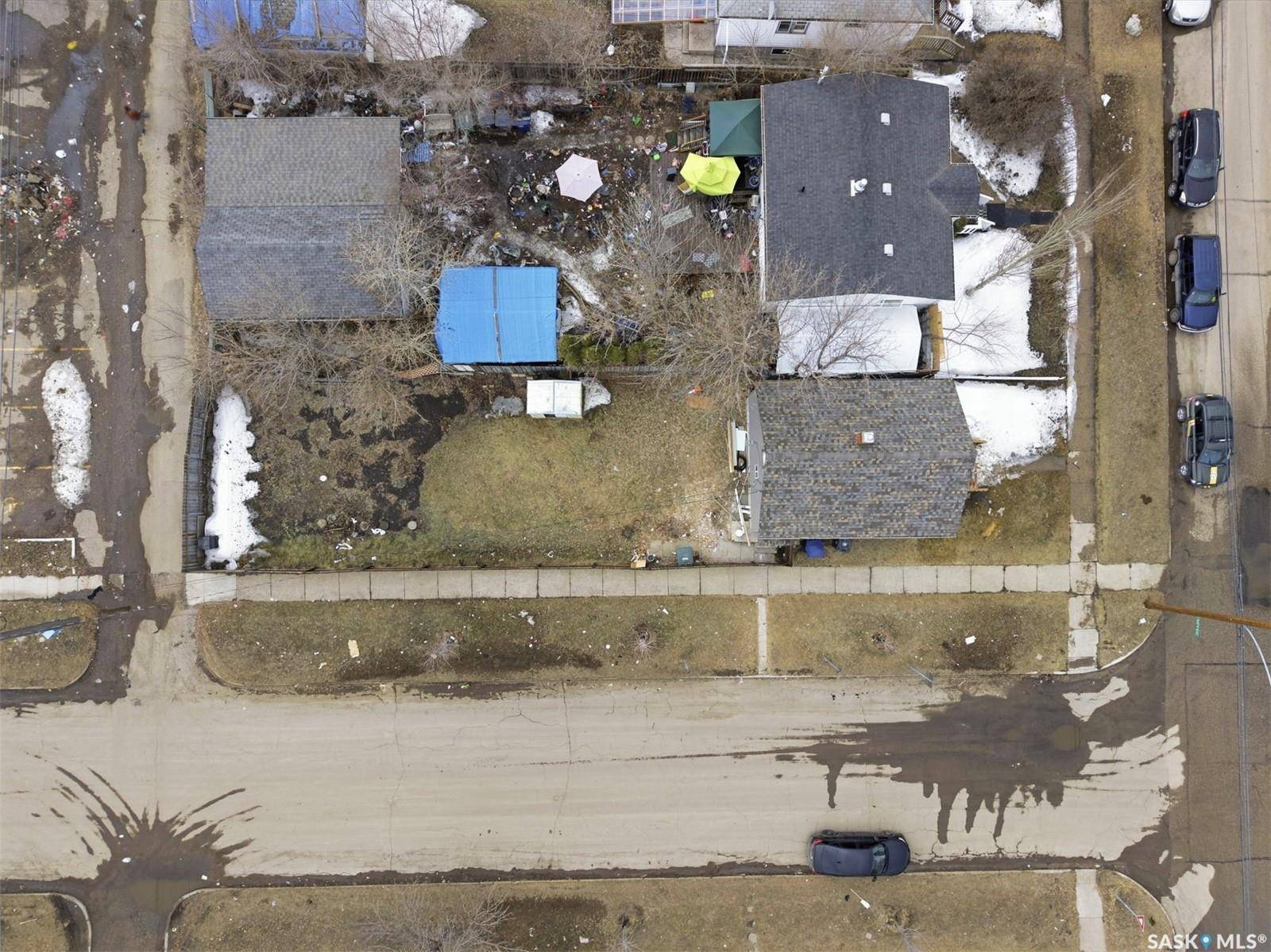 1001 23rd STREET W, Saskatoon, SK S7L 0A6