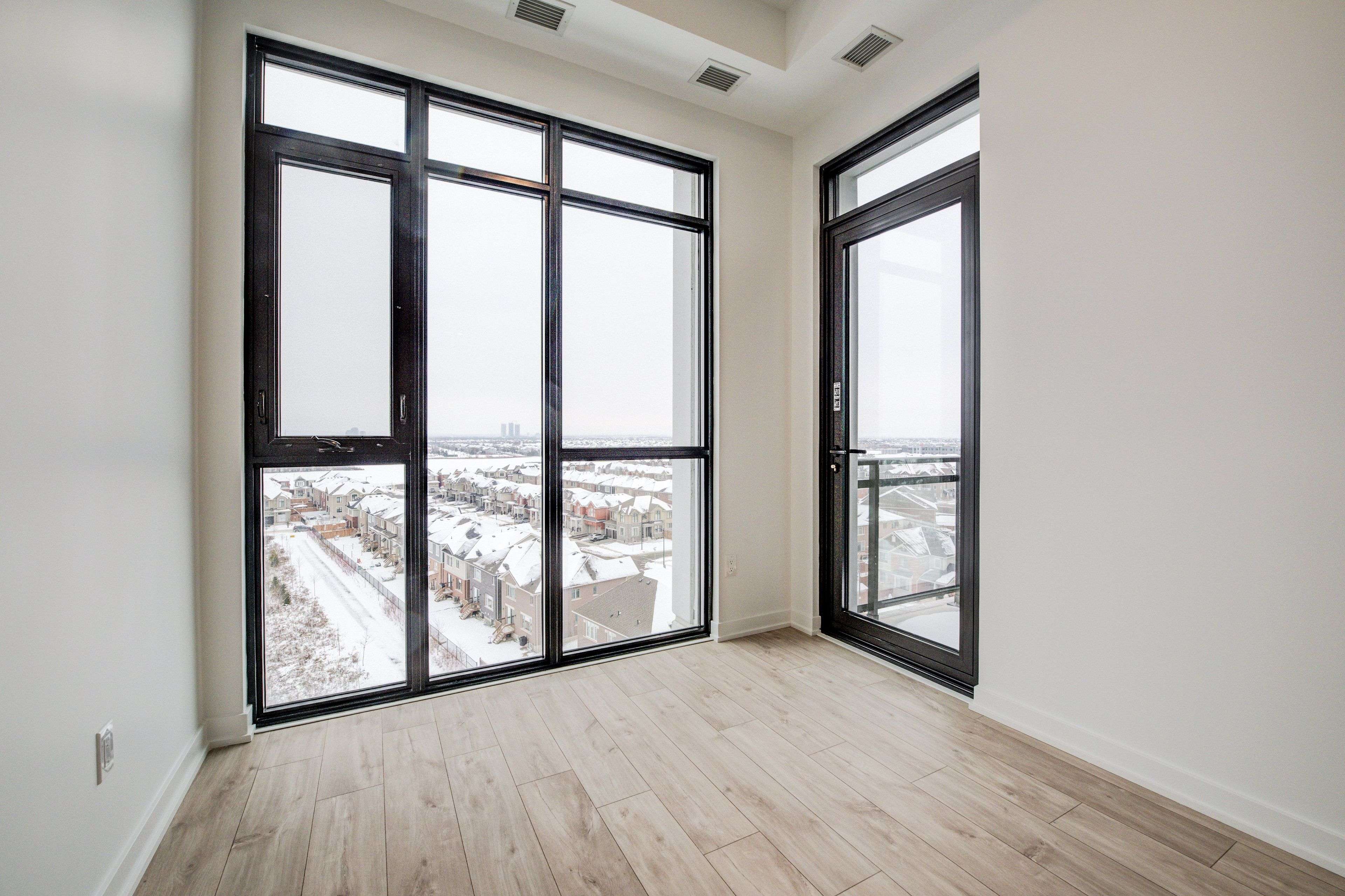 720 Whitlock AVE #816, Milton, ON L9E 1S2