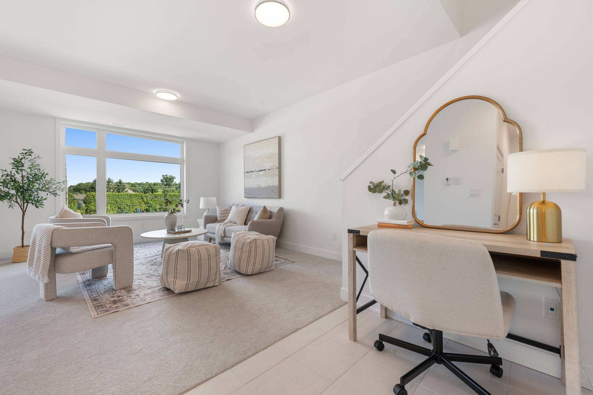 1005 Silhouette Private, Barrhaven, ON K2J 4S3