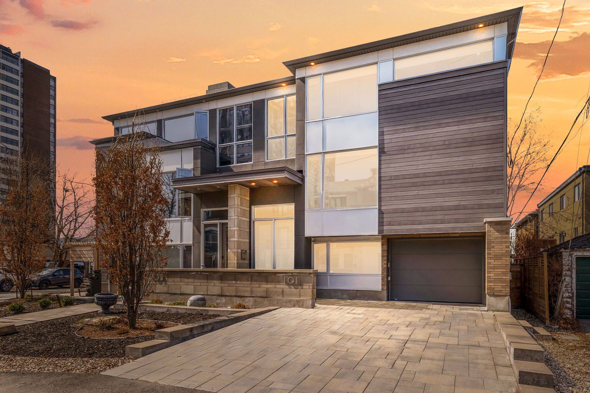 101 Tay ST, Carlingwood - Westboro And Area, ON K2A 2H1