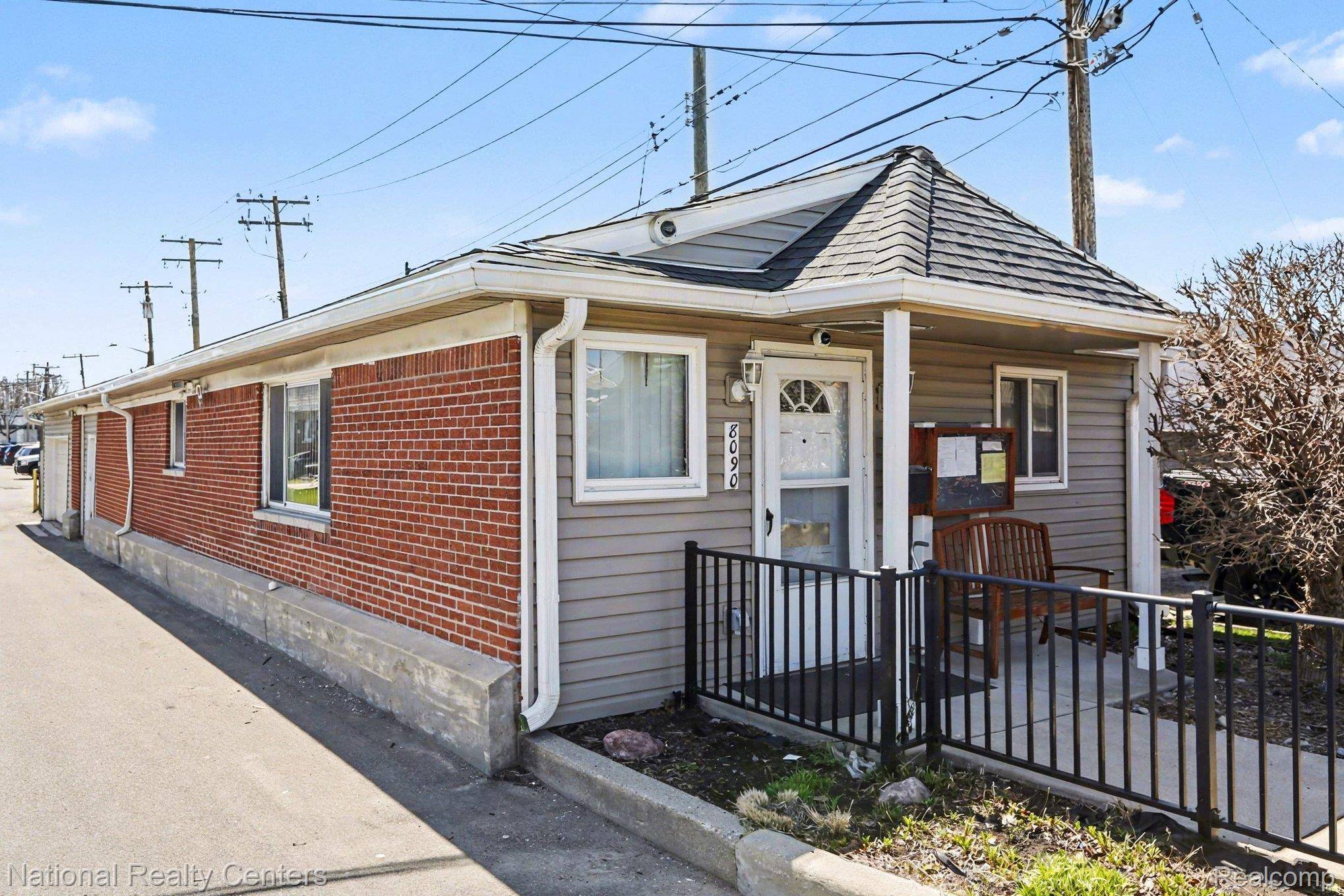 29114 Manchester ST #69, Westland, MI 48185