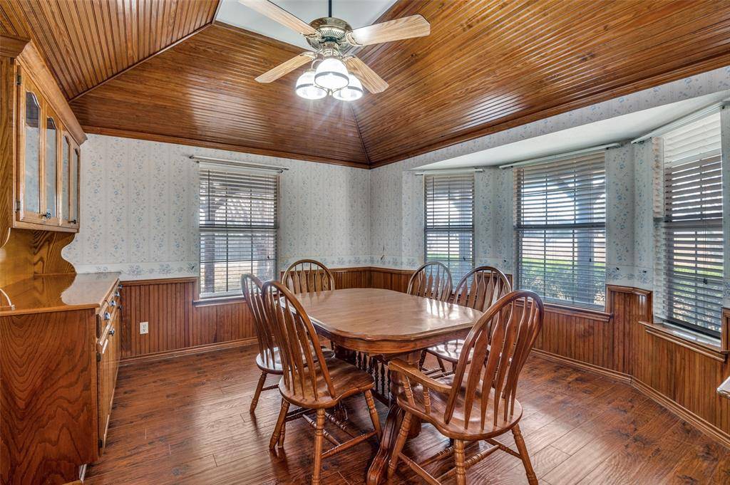 208 Catawba Road, Waxahachie, TX 75165