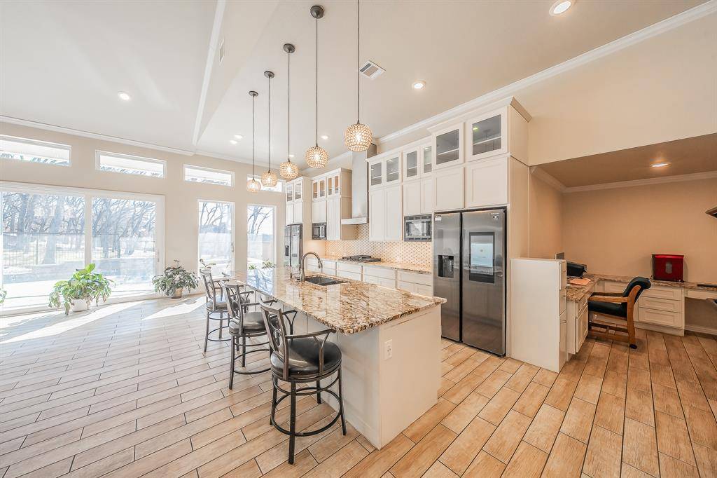 6012 Englishoak Drive, Arlington, TX 76016