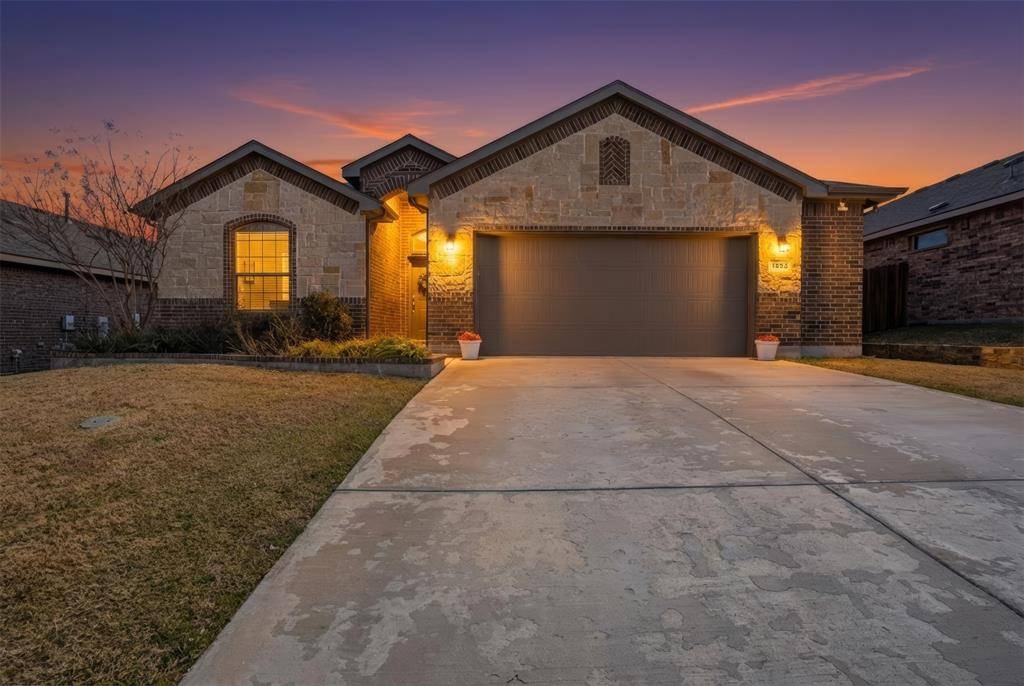 1502 Livermore Lane, Cleburne, TX 76033