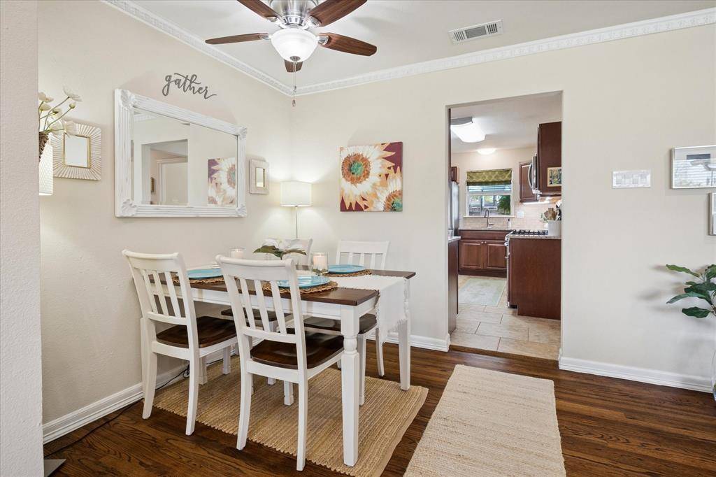 846 Peavy Road, Dallas, TX 75218